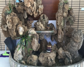 室外假山
